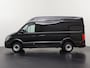 Volkswagen Crafter 2.0TDI 140PK L3H3 Comfortline | Multimedia | Camera | 3-Zits | Trekhaak | Gate Locks