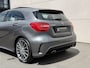 Mercedes-Benz A-klasse 180 Ambition AMG Line-Pano-18"-Navi