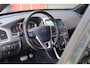 Volvo XC60 2.4 D5 AWD R-Design | Origineel NL | Leder | Trekhaak |