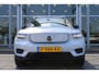 Volvo XC40 232PK Recharge Plus | Adapt. Cruise | BLIS | Warmtepomp | Camera + PDC | 20" LMV | Getint glas |
