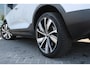 Volvo XC40 232PK Recharge Plus | Adapt. Cruise | BLIS | Warmtepomp | Camera + PDC | 20" LMV | Getint glas |