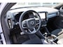 Volvo XC40 232PK Recharge Plus | Adapt. Cruise | BLIS | Warmtepomp | Camera + PDC | 20" LMV | Getint glas |