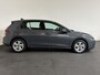 Volkswagen Golf 1.0 eTSI 110pk Automaat Life Climate control LED Lane Assist App Connect Cruise Control Climatronic Lichtmetalen Velgen Velgen Winterpakket