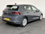 Volkswagen Golf 1.0 eTSI 110pk Automaat Life Climate control LED Lane Assist App Connect Cruise Control Climatronic Lichtmetalen Velgen Velgen Winterpakket