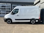 Opel Movano 2.3 CDTI BiTurbo L1H2 Airco Cruise controle Kastinrichting Parkeersensoren achter Achteruitrijcamera Telefoon voorbereiding Schuifdeur Euro 6 Ook ideaal voor ombouw naar camper !!