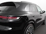 Porsche Cayenne 3.0 E-Hybrid Luchtvering Leder Panoramadak Camera Navigatie Elektrische comfortstoelen DAB+ Led Adaptieve cruise control Climate control Lichtmetalen velgen Apple Carplay/ Android Auto