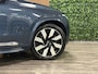 Volvo XC90 T8 AWD Recharge Plus Bright Vol! | Luchtvering | Stoelventilatie | 360° Camera | Harman Kardon | 455pk | Schuifdak | Adaptieve Cruise Control | Stoelverwarming voor+achter | Stuurwielverwarming | 21 Inch | Full LED meesturende koplampen | Pilot Assist | BLIS Dode Hoek Detectie | Elektrische voorstoelen geheugen | Nappa lederen bekleding | Lederen dashboard | Elektrisch verstelbare zijwangen | Keyless Drive | Parkeersensoren voor+achter | Google Infotainment | Privacy Glass | Elektrisch bedienbare achterklep | Geïntegreerd kinderzitje achterin | Geïntegreerde zongordijnen achterportieren | 7-Persoons | 4-Zone Climate Control | DAB Radio | Apple Carplay/Android Auto | Draadloos telefoon opladen | Verlichte instaplijsten | Volvo On Call met mobiele App functie | Denim Blue Metallic |