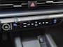 Hyundai Ioniq 6 Connect 77.4 kWh / 100% SOH / 8 jaar Batterijgarantie / Fabrieksgarantie tot 04-2029 / Dealer onderhouden / CCS snelladen / All season banden / Stuur- & Stoel verwarming / Elektrische achterklep / Achteruitrijcamera / Adaptief cruise control / Apple Carplay Android Auto / Keyless Entry/Start /