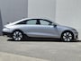 Hyundai Ioniq 6 Connect 77.4 kWh / 100% SOH / 8 jaar Batterijgarantie / Fabrieksgarantie tot 04-2029 / Dealer onderhouden / CCS snelladen / All season banden / Stuur- & Stoel verwarming / Elektrische achterklep / Achteruitrijcamera / Adaptief cruise control / Apple Carplay Android Auto / Keyless Entry/Start /