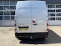 Opel Movano 2.3 CDTI L2H2 170pk Automaat Airco Cruise controle Trekhaak 2500kg trekgewicht Camera Telefoon voorbereiding Schuifdeur 3-Persoons Euro 6