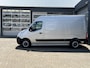 Opel Movano 2.3 CDTI L2H2 170pk Automaat Airco Cruise controle Trekhaak 2500kg trekgewicht Camera Telefoon voorbereiding Schuifdeur 3-Persoons Euro 6