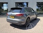 Volkswagen Touareg 3.0 TDI V6 GRIJSKENTEKEN 3.5T Trekhaak, Leer, Luchtvering, Apple Carplay, Memorystoelen