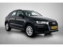 Audi Q3 1.4 TFSI Pro Line (Goed OndH, Navi, StoelV, Parkeersensoren V+A, Climate Con, Etc)