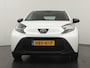 Toyota Aygo X 1.0 VVT-i S-CVT Play Apple & Android Carplay - Achteruitrijcamera - Airco - Automaat - Virena zekerheidspakket € 895,-