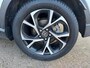 Toyota C-HR / C-HR+ 1.8 Hybrid Bi-Tone Apple Car Play Android Auto
