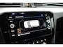 Volkswagen Passat Variant 1.4 TSI PHEV GTE Business | Achteruitrijcamera | Trekhaak elektrisch uitklapbaar | Voorstoelen verwarmd