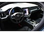 Volvo V60 2.0 T8 Plug-in hybrid AWD Plus Dark | Apple carplay/ Android auto | Electronic climate control | Lederen bekleding | 18" lichtmetalen velgen | Voorstoelen verwarmd | Achterbank verwarmd |  Elektronische lendensteun | Elektrisch uitklapbare trekhaak | Verwarmde voorruit |