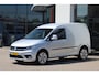 Volkswagen Caddy 2.0 TDI L1H1 BMT Highline Executive, 102PK / 75kW DSG, navigatie, cruise control, lederen bekleding, xenon + LED, 2-zone climatronic, stoelverwarming, scheidingswand + ruit, 17" LMV, parkeersensoren achter, trekhaak, privacy glas, DAB+ en achteruitrijcamera