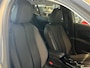 Peugeot e-2008 Allure 50kwH - SOH 91% - All Season - Apple Carplay - Camera - Keyless - Cr Control - Cl Control - PDC