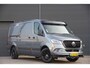 Mercedes-Benz Sprinter 319 3.0 CDI V6 L2H1 AUT. LED, 3.5T TREKHAAK, LEDER, CAMERA, ELEKTR. SCHUIFDEUR, NAVI, MBUX 10''