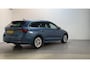 Skoda Octavia Combi 1.0 e-TSI DSG Business Edition Plus Sfeerverlichting Trekhaak Adaptive Cruise Navigatie