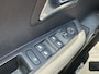 Peugeot 208 1.2 Hybrid 100 PK Allure | CarPlay | Climate | Park. sensoren voor & achter |