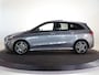Mercedes-Benz B-klasse 250e Business Solution AMG | Panoramaschuifdak | Night | Winter pakket | Trekhaak | Stoelverwarming |