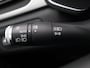 Renault Captur 1.3 TCe 140 Intens | Trekhaak 1500KG | Cruise control | Navigatie | Parkeersensoren achter |