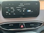Hyundai Santa Fe 1.6 T-GDI PHEV Premium Sky / Fabrieksgarantie tot 05-2027 / Accu SoH 100 % EAER 58 km / Leder / Panorama Schuifdak / Afn. trekhaak 1.350 kg  / HUD / Elektrische stoelen & klep / Stoelventilatie / Stuur-, stoel- & achterbankverwarming / 19"LM wielen /
