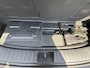 Hyundai Santa Fe 1.6 T-GDI PHEV Premium Sky / Fabrieksgarantie tot 05-2027 / Accu SoH 100 % EAER 58 km / Leder / Panorama Schuifdak / Afn. trekhaak 1.350 kg  / HUD / Elektrische stoelen & klep / Stoelventilatie / Stuur-, stoel- & achterbankverwarming / 19"LM wielen /