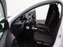 Peugeot 208 1.2 Hybrid 110 e-DCS6 Style Navi | Cruise Control | Sensoren achter | Apple Carplay/Android Auto |