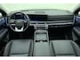 Hyundai Santa Fe 1.6 T-GDI 216pk HEV Automaat Premium Sky 7.pers | Lederen bekleding | Trekhaak | Panoramisch schuifdak | Head-up display | Stoelverwarming | Dakrails | Full Led verlichting | Keyless