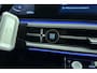 Hyundai Santa Fe 1.6 T-GDI 216pk HEV Automaat Premium Sky 7.pers | Lederen bekleding | Trekhaak | Panoramisch schuifdak | Head-up display | Stoelverwarming | Dakrails | Full Led verlichting | Keyless