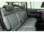 Hyundai Santa Fe 1.6 T-GDI 216pk HEV Automaat Premium Sky 7.pers | Lederen bekleding | Trekhaak | Panoramisch schuifdak | Head-up display | Stoelverwarming | Dakrails | Full Led verlichting | Keyless