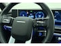 Hyundai Santa Fe 1.6 T-GDI 216pk HEV Automaat Premium Sky 7.pers | Lederen bekleding | Trekhaak | Panoramisch schuifdak | Head-up display | Stoelverwarming | Dakrails | Full Led verlichting | Keyless