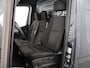 Mercedes-Benz Sprinter 319 CDI | AUT. | L2 H2 | RWD | NL AUTO | DEALER ONDERHOUDEN | LUCHTVERING | TREKHAAK | LED | GROOT NAVIGATIE | ACHTERUITRIJCAMERA | BETIMMERDE LAADRUIMTE COMPLEET | CERTIFIED