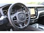 Volvo XC60 2.0 T8 Twin Engine AWD R-Design PANO TREKHAAK NAP!