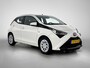 Toyota Aygo 1.0 VVT-i x-play | 1e Eigenaar | Dealeronderhouden | Apple Carplay / Android Auto | Camera |