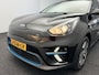 Kia Niro EV e-Niro DynamicLine 64 kWh SOH 97,6% | Warmtepomp | Camera | Carplay&Android | Navigatie | Stoel/Stuurverwarming