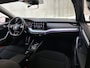 Skoda Octavia Combi 1.5 e-TSI 150pk DSG Sport Business Sfeerverlichting Virtual Cockpit Trekhaak Parkeersensoren
