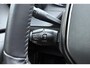 Peugeot e-2008 EV Active Pack 50 kWh | SoH 96,4% | Cruise control | Stoelverwarming | Parkeersensoren | Navigatie | Airco | Apple carplay/Android auto | Verkeersborddetectie | Hill-hold