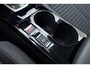 Peugeot e-2008 EV Active Pack 50 kWh | SoH 96,4% | Cruise control | Stoelverwarming | Parkeersensoren | Navigatie | Airco | Apple carplay/Android auto | Verkeersborddetectie | Hill-hold
