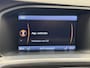 Volvo V60 2.4 D6 AWD PLUG-IN HYBRID SUMMUM LEDER NAVIGATIE CRUISE CONTROL BLUETOOTH TELEFOON RIJSTROOKSENSOREN DODEHOEKSENSOREN TREKHAAK ZEER MOOI !!