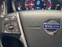 Volvo V60 2.4 D6 AWD PLUG-IN HYBRID SUMMUM LEDER NAVIGATIE CRUISE CONTROL BLUETOOTH TELEFOON RIJSTROOKSENSOREN DODEHOEKSENSOREN TREKHAAK ZEER MOOI !!