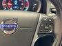 Volvo V60 2.4 D6 AWD PLUG-IN HYBRID SUMMUM LEDER NAVIGATIE CRUISE CONTROL BLUETOOTH TELEFOON RIJSTROOKSENSOREN DODEHOEKSENSOREN TREKHAAK ZEER MOOI !!