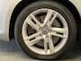 Volvo V60 2.4 D6 AWD PLUG-IN HYBRID SUMMUM LEDER NAVIGATIE CRUISE CONTROL BLUETOOTH TELEFOON RIJSTROOKSENSOREN DODEHOEKSENSOREN TREKHAAK ZEER MOOI !!