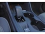 Volvo XC40 T4 Recharge Core Bright - IntelliSafe Assist & Surround - Parkeercamera achter - Verwarmde voorstoelen & stuur - Parkeersensoren voor & achter - Draadloze tel. lader - Extra getint glas - Inklapbare trekhaak - 19' LMV