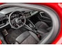 Audi A3 Sportback 45 TFSIe 272pk S edition Competition | 19" LMV | Panoramadak | Sonos | Alcantara Stoel | Rode Stiksel