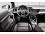 Audi A3 Sportback 45 TFSIe 272pk S edition Competition | 19" LMV | Panoramadak | Sonos | Alcantara Stoel | Rode Stiksel