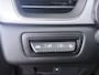 Renault Captur 1.3 TCe 140 Intens | Automaat | Trekhaak | 12 Maanden Bovag garantie
